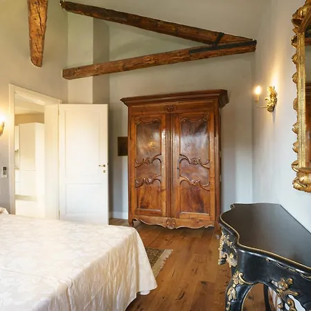 Palazzo Veneziano Direct At The Canal With Roof Terrace Exterior photo